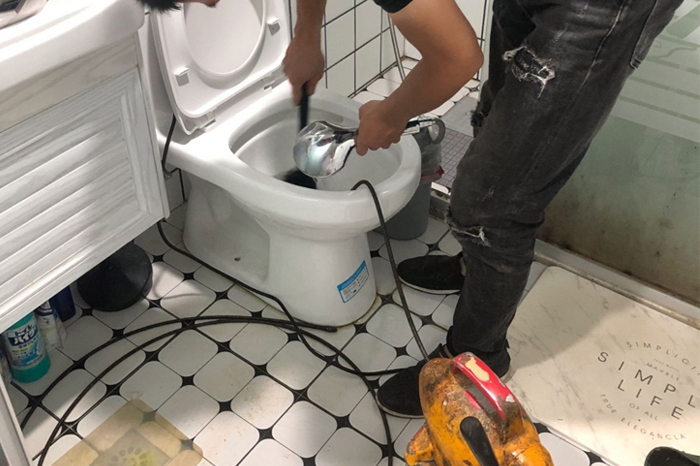 振兴疏通下水道